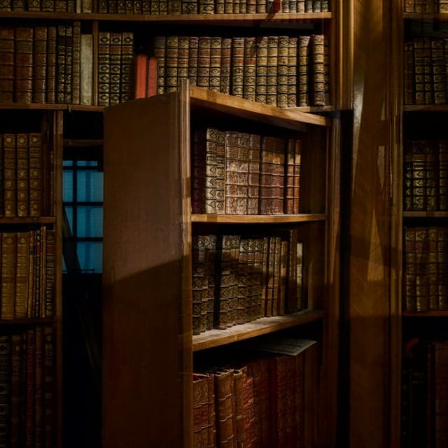 Escape Room Booking Software: What to Compare